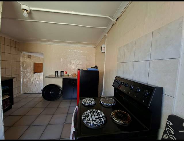 3 BEDROOM DETACHED FOR SALE IN BUFFALO FLATS